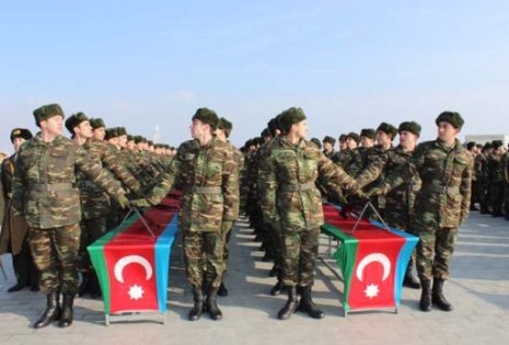 В Баку прошла церемония принятия присяги военнослужащими Внутренних войск МВД 